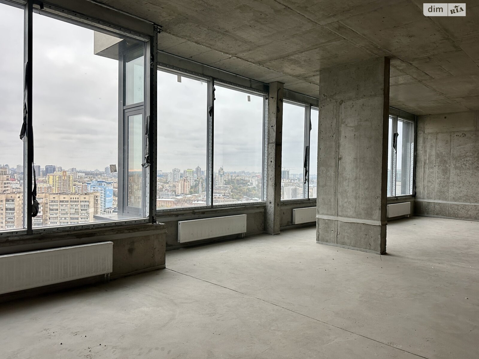 Продажа трехкомнатной квартиры в Киеве, на ул. Сечевых Стрельцов 44А, район Кудрявец фото 1