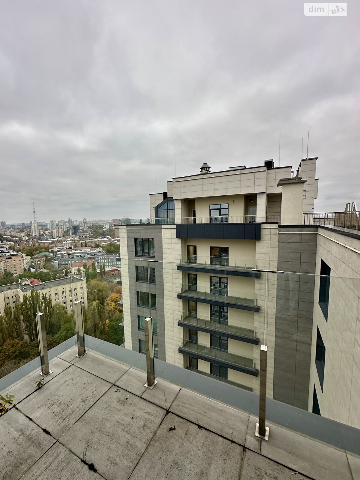 Продажа трехкомнатной квартиры в Киеве, на ул. Сечевых Стрельцов 44А, район Кудрявец фото 1