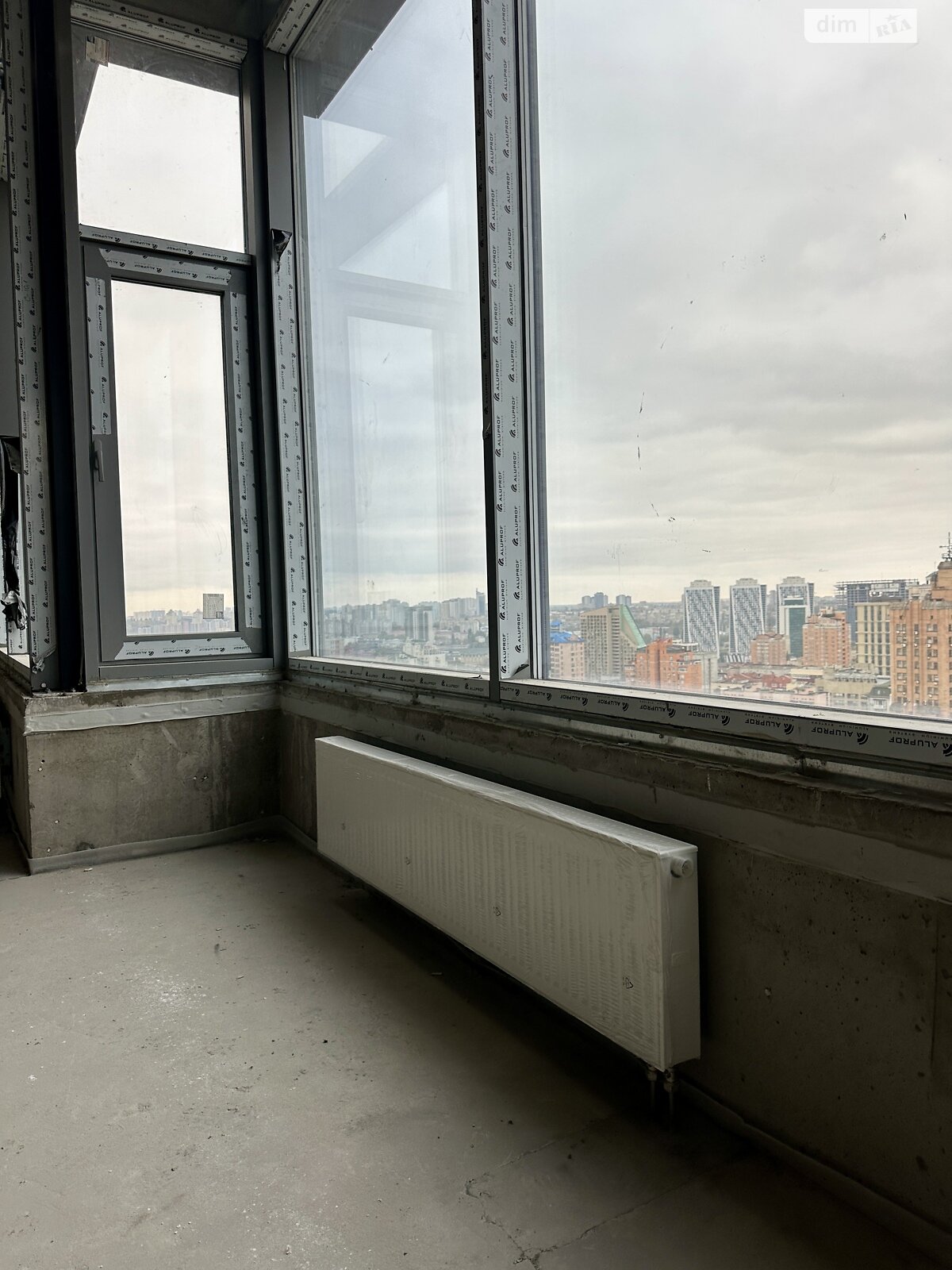 Продажа трехкомнатной квартиры в Киеве, на ул. Сечевых Стрельцов 44А, район Кудрявец фото 1