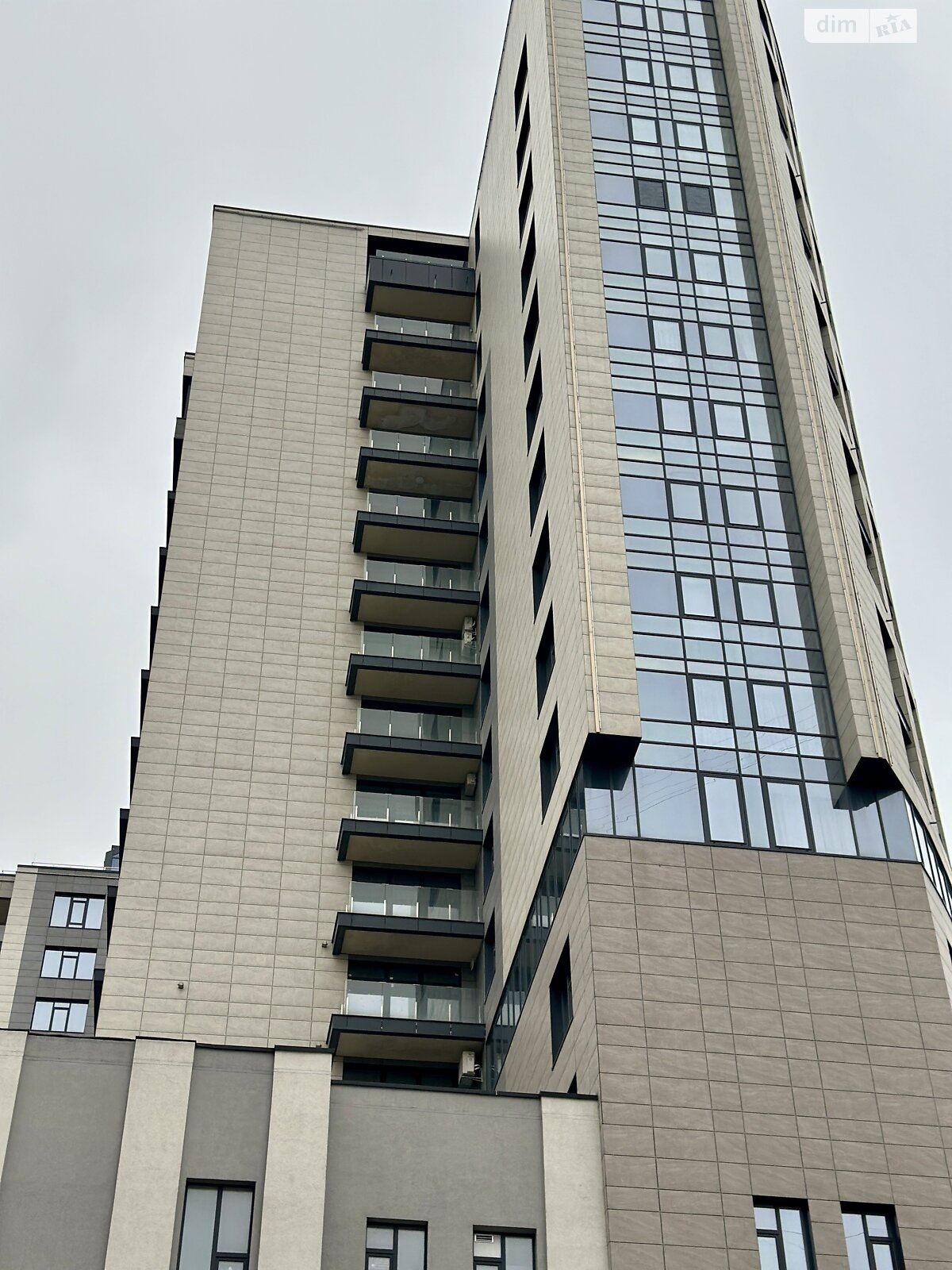 Продажа трехкомнатной квартиры в Киеве, на ул. Сечевых Стрельцов 44А, район Кудрявец фото 1