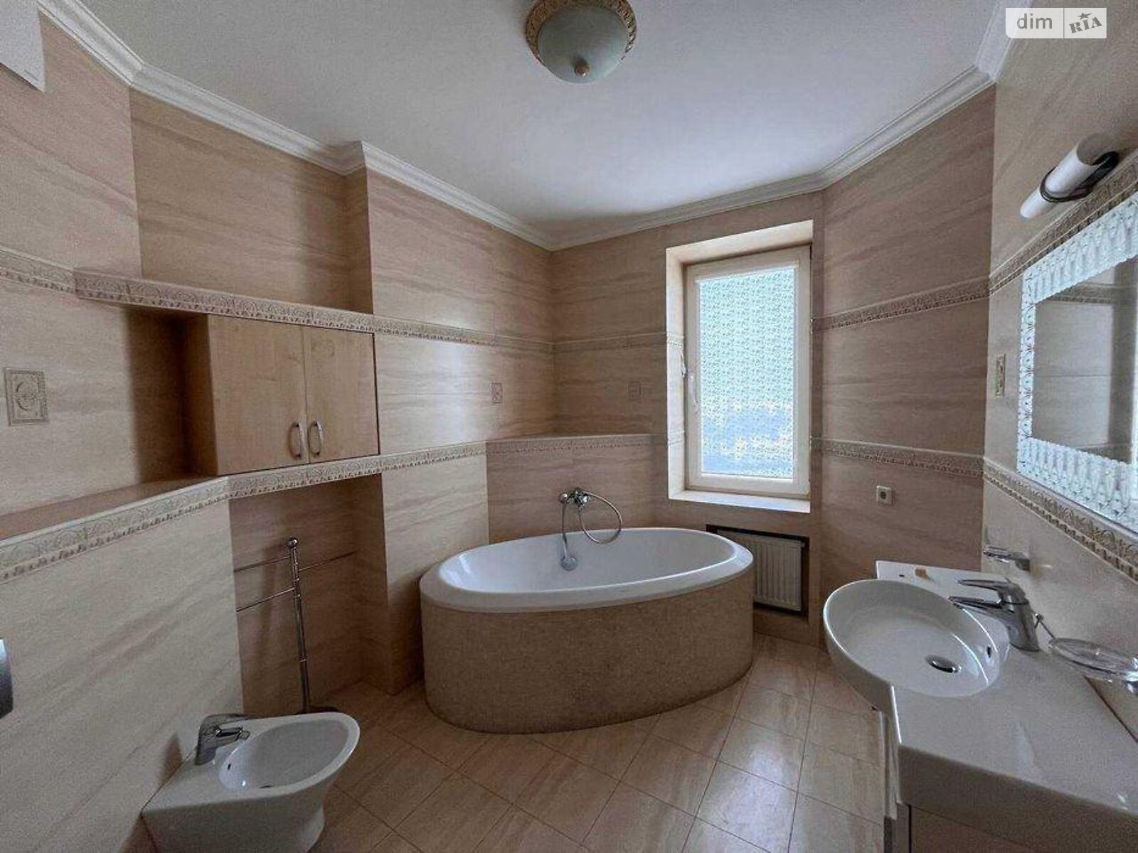 Продажа трехкомнатной квартиры в Киеве, на ул. Сечевых Стрельцов 52А, район Кудрявец фото 1