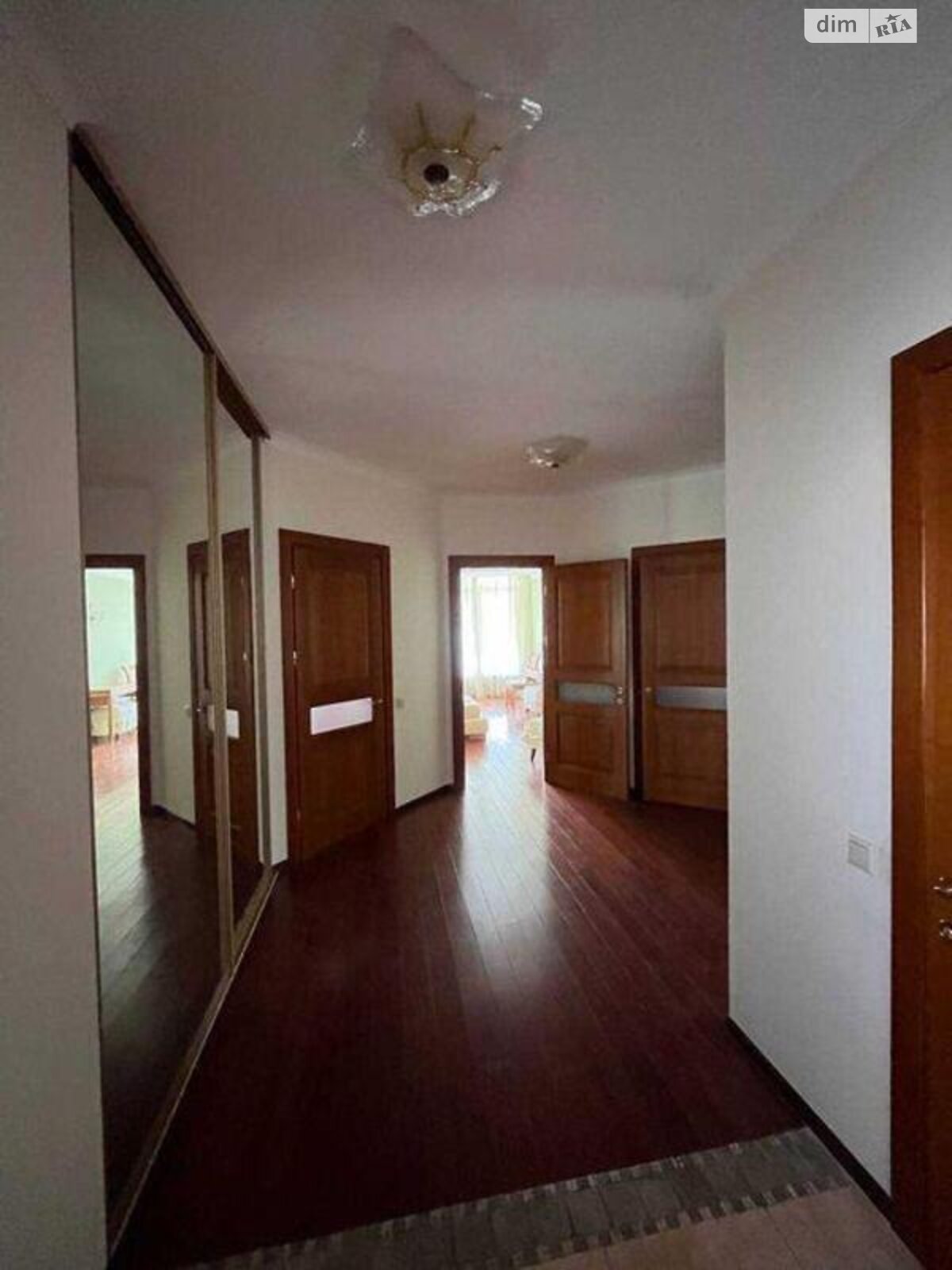 Продажа трехкомнатной квартиры в Киеве, на ул. Сечевых Стрельцов 52А, район Кудрявец фото 1