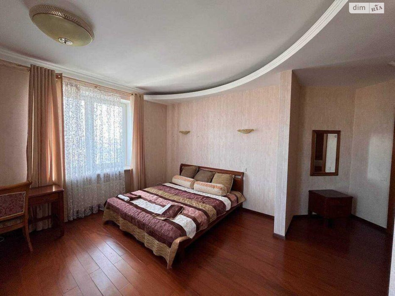 Продажа трехкомнатной квартиры в Киеве, на ул. Сечевых Стрельцов 52А, район Кудрявец фото 1