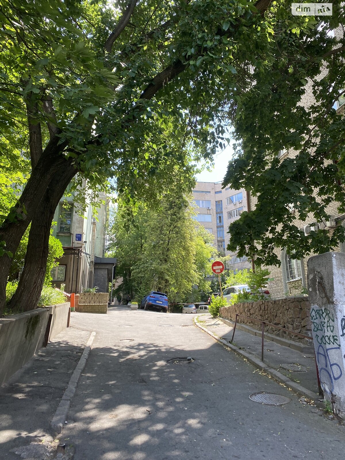 Продажа трехкомнатной квартиры в Киеве, на ул. Владимира Винниченко 7, район Кудрявец фото 1 Продажа трехкомнатной квартиры в Киеве, на ул. Владимира Винниченко 7, район Кудрявец фото 1