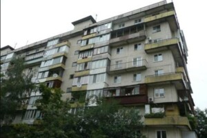 Продажа трехкомнатной квартиры в Киеве, на ул. Автозаводская 25, район Куреневка фото 2