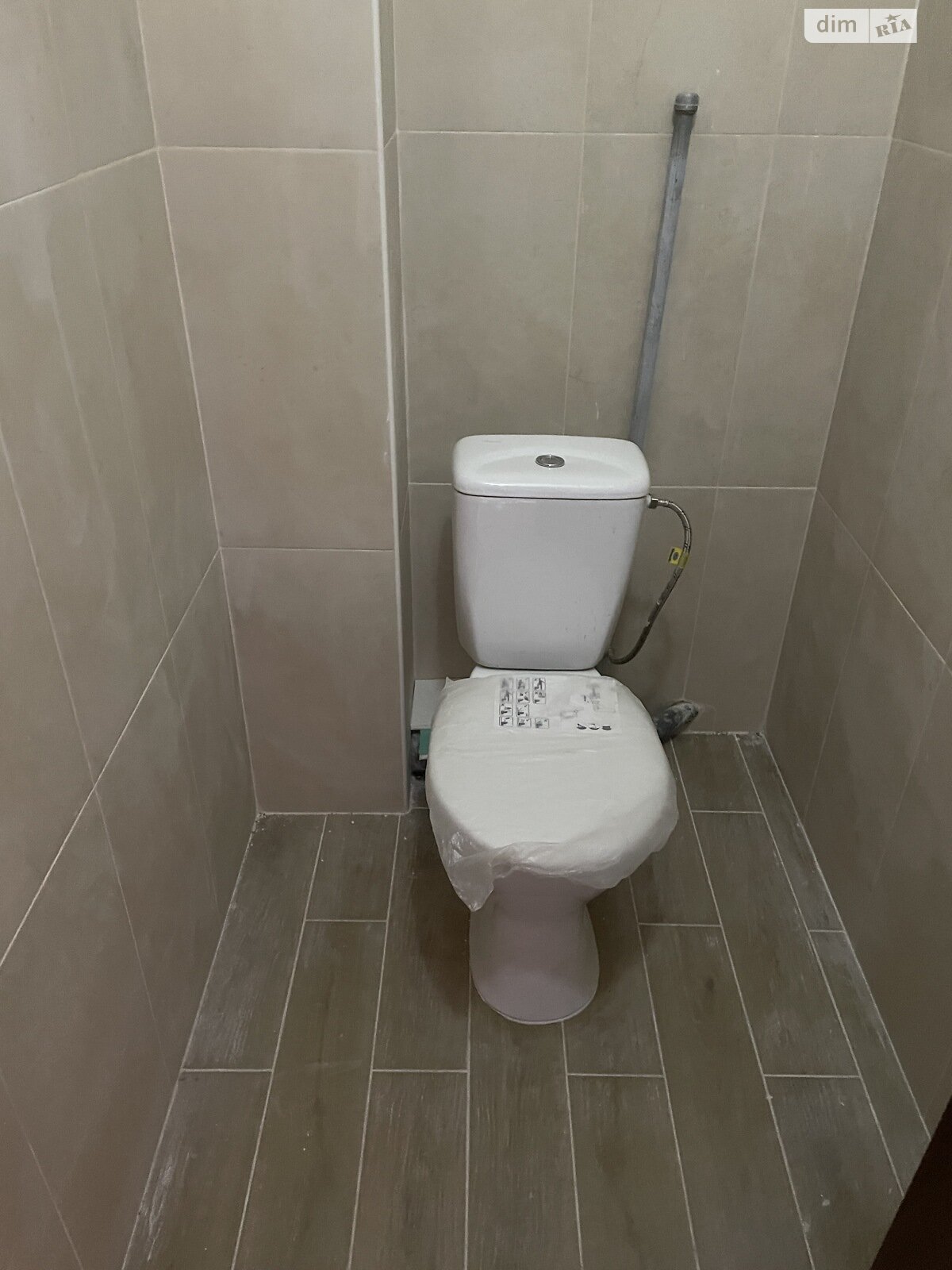 Продаж трикімнатної квартири в Києві, на пров. Балтійський 1, район Куренівка фото 1 Продаж трикімнатної квартири в Києві, на пров. Балтійський 1, район Куренівка фото 1