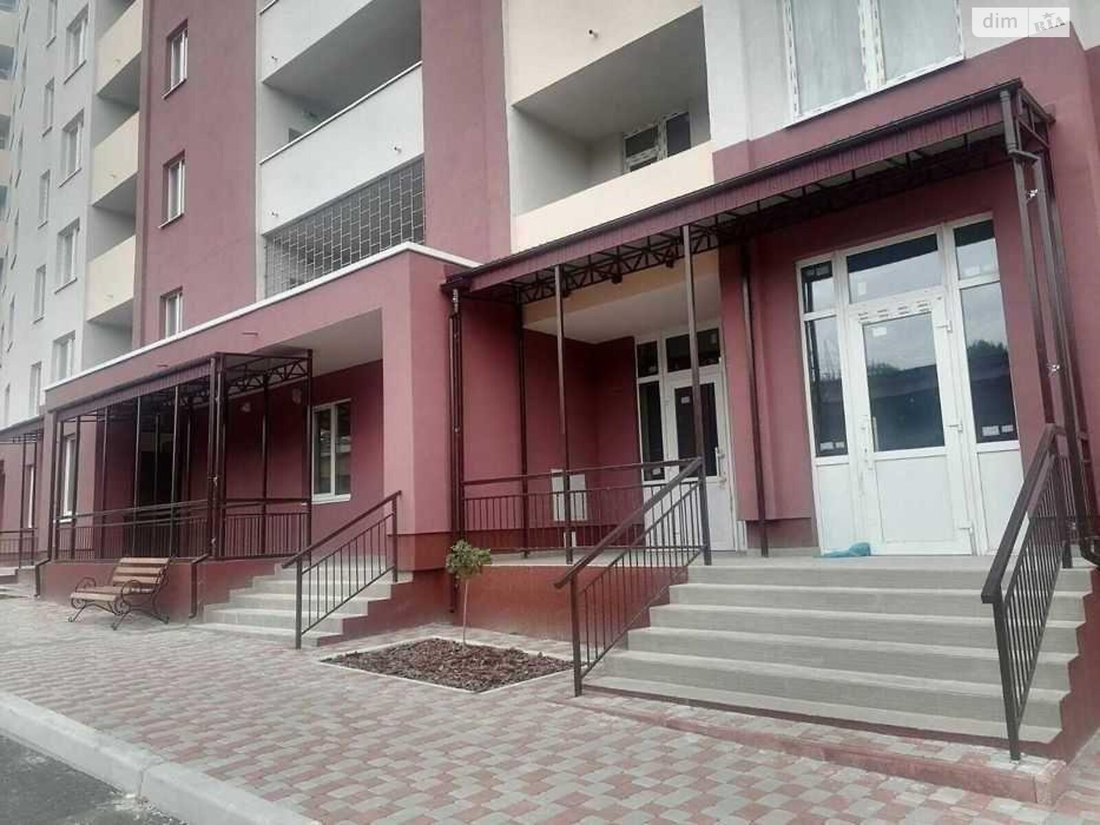 Продажа трехкомнатной квартиры в Киеве, на пер. Балтийский 23, район Куреневка фото 1