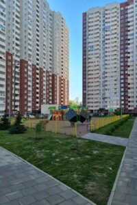 Продаж трикімнатної квартири в Києві, на пров. Балтійський 3А, район Куренівка фото 2