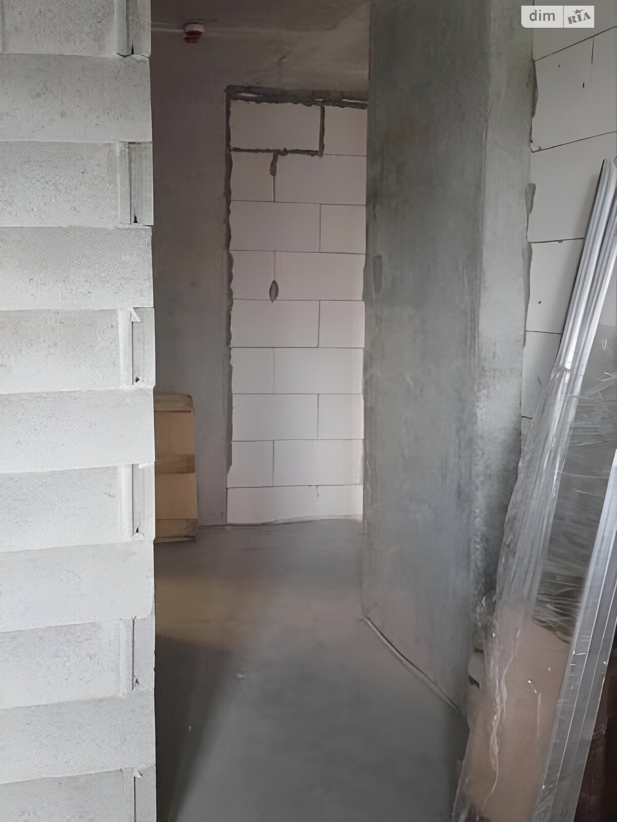 Продаж трикімнатної квартири в Києві, на пров. Балтійський 3А, район Куренівка фото 1 Продаж трикімнатної квартири в Києві, на пров. Балтійський 3А, район Куренівка фото 1