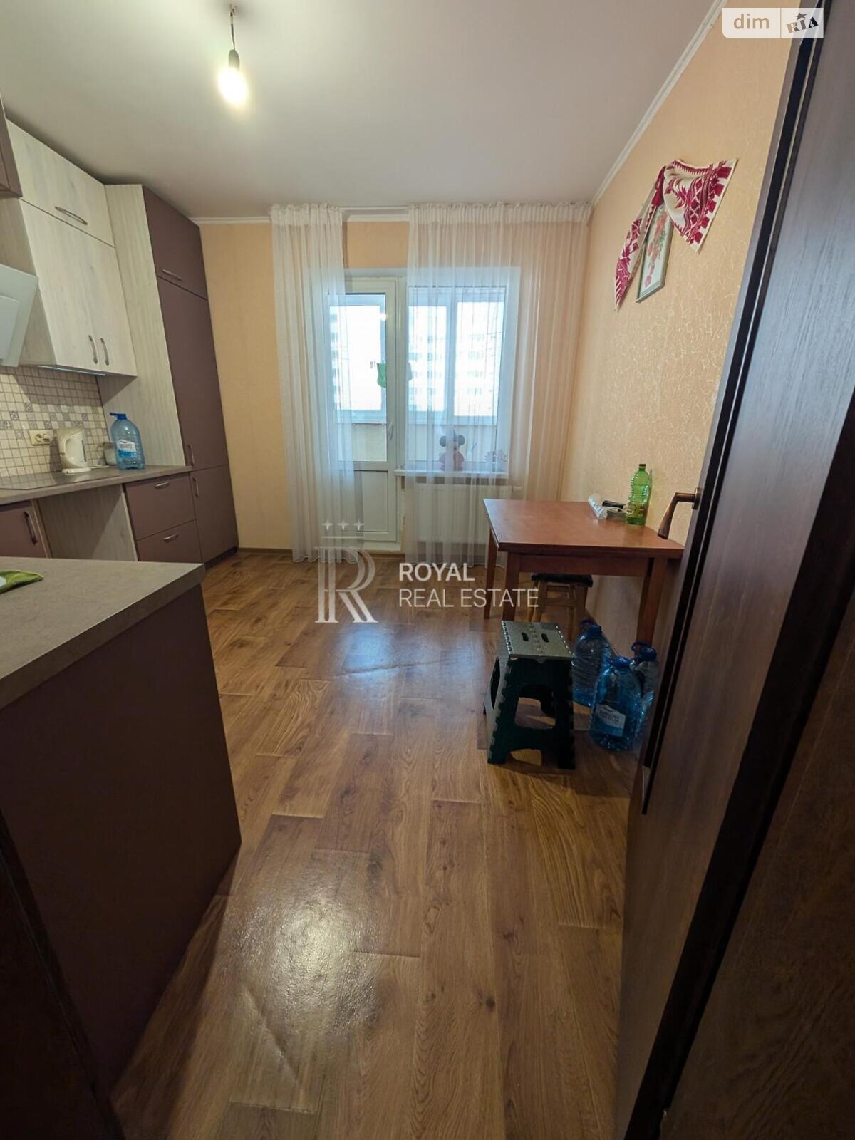 Продаж трикімнатної квартири в Києві, на пров. Балтійський 3, район Оболонський фото 1 Продаж трикімнатної квартири в Києві, на пров. Балтійський 3, район Оболонський фото 1