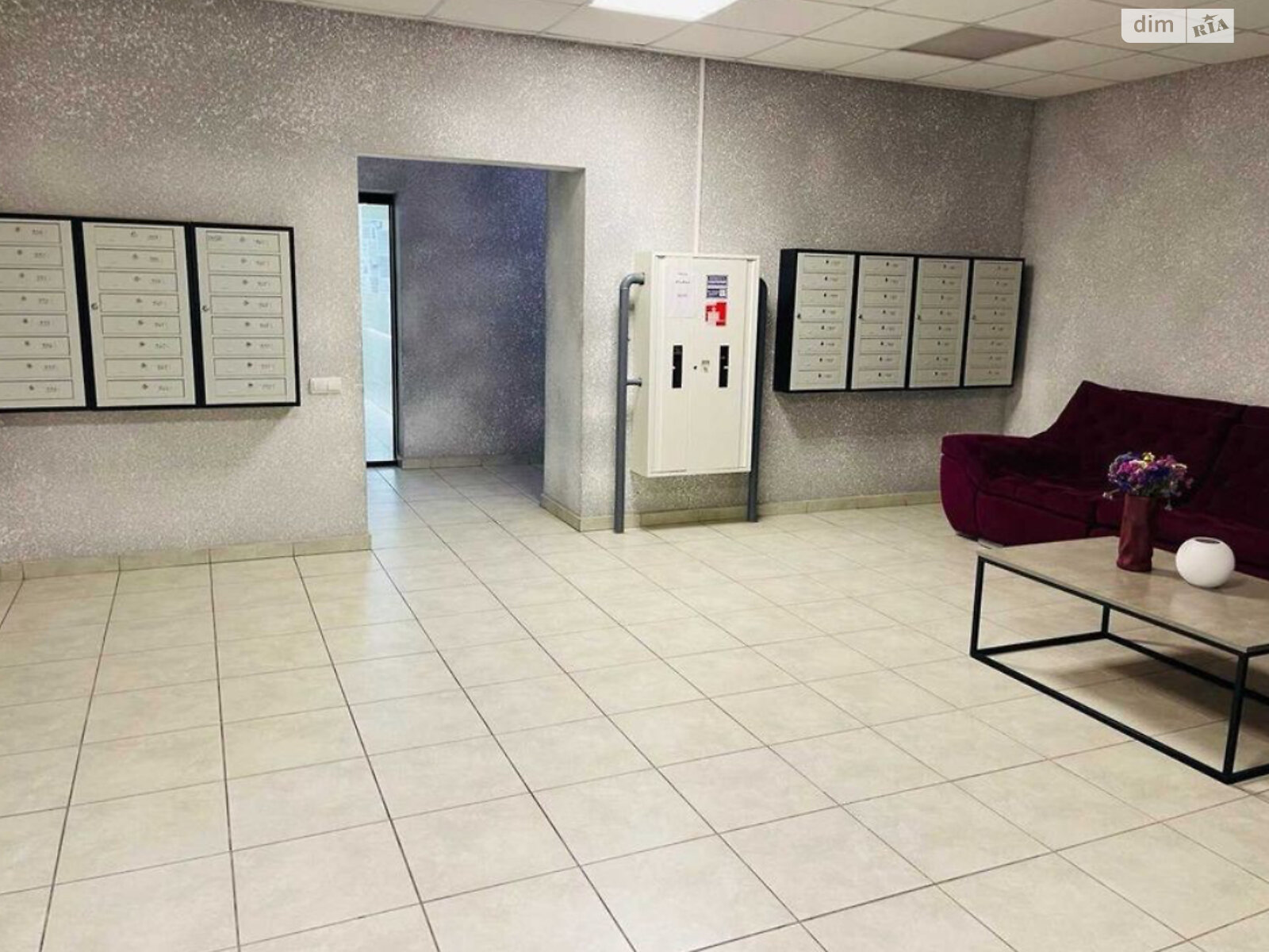 Продаж трикімнатної квартири в Києві, на пров. Балтійський 3А, район Куренівка фото 1 Продаж трикімнатної квартири в Києві, на пров. Балтійський 3А, район Куренівка фото 1