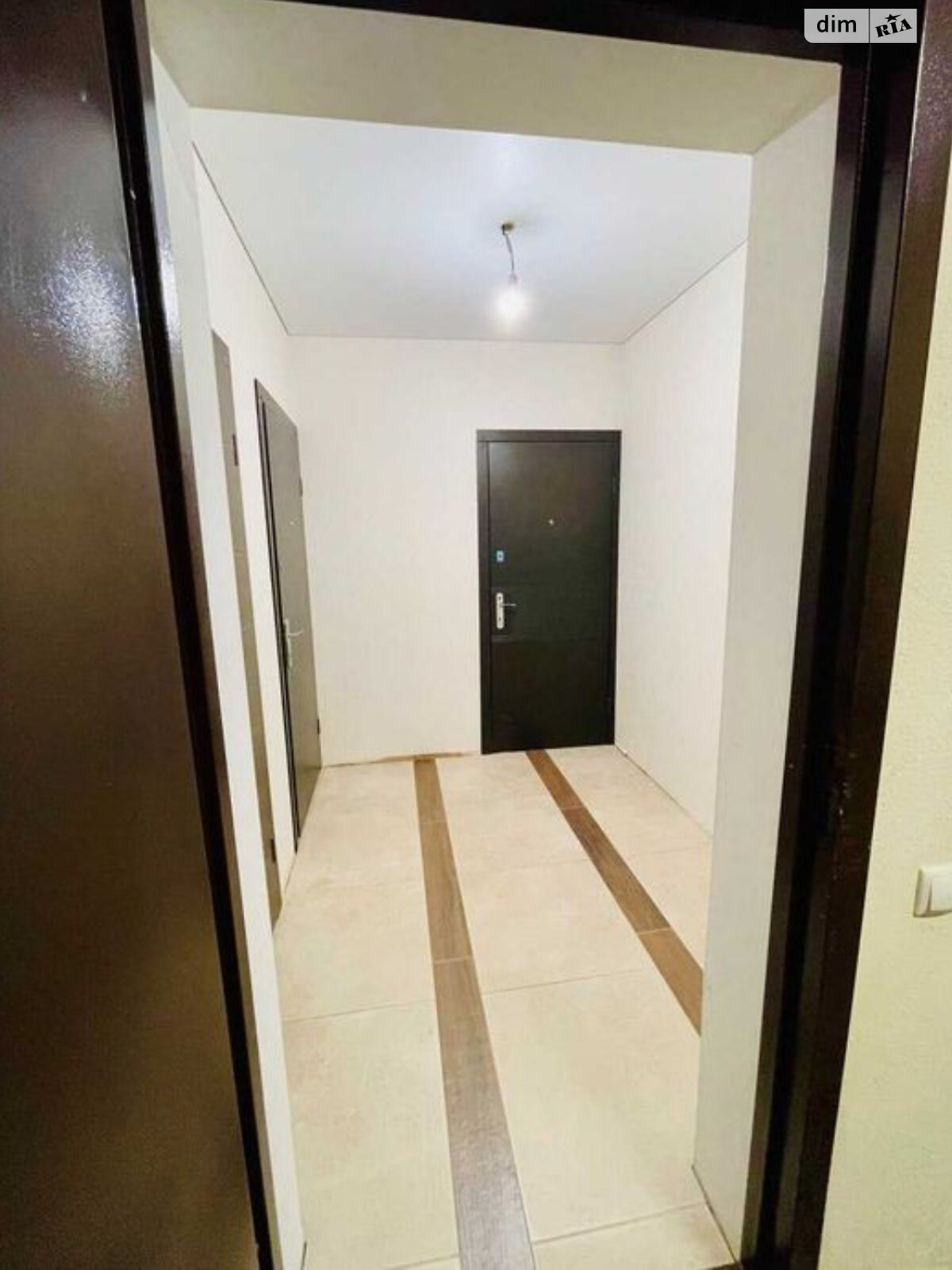 Продаж трикімнатної квартири в Києві, на пров. Балтійський 3А, район Куренівка фото 1 Продаж трикімнатної квартири в Києві, на пров. Балтійський 3А, район Куренівка фото 1