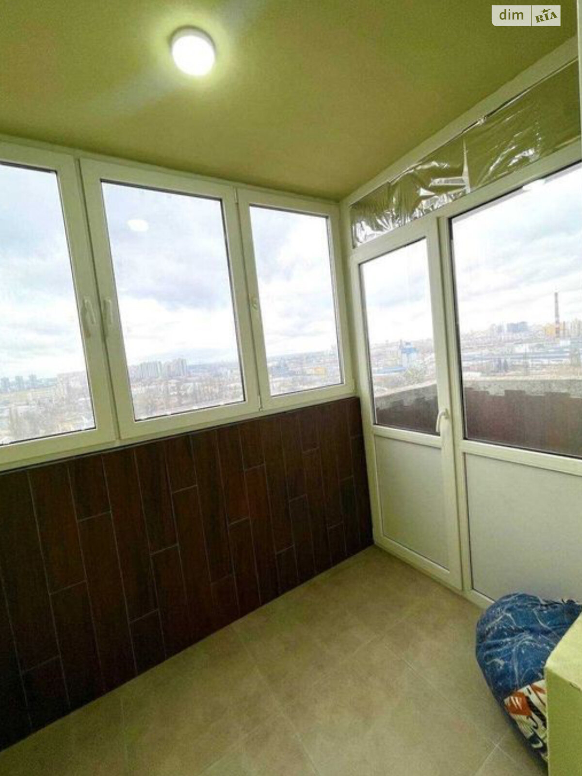 Продаж трикімнатної квартири в Києві, на пров. Балтійський 3А, район Куренівка фото 1 Продаж трикімнатної квартири в Києві, на пров. Балтійський 3А, район Куренівка фото 1