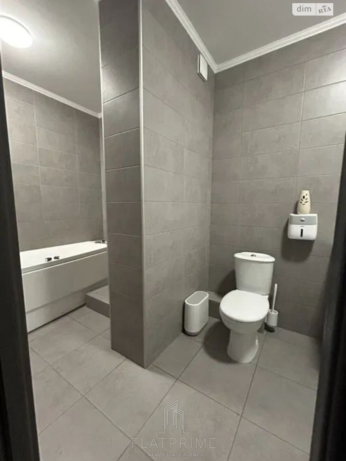 Продажа трехкомнатной квартиры в Киеве, на пер. Балтийский 3А, район Куреневка фото 1