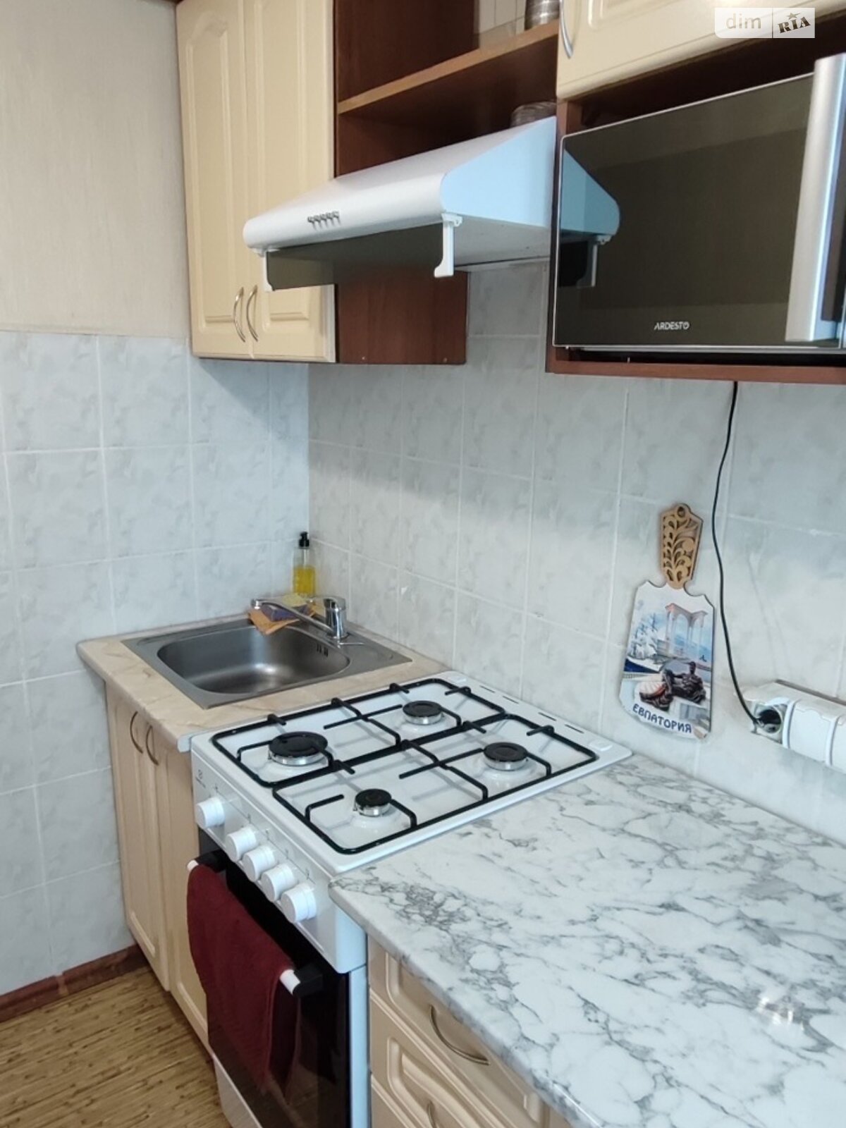Продаж однокімнатної квартири в Києві, на вул. Олени Теліги 51, район Куренівка фото 1 Продаж однокімнатної квартири в Києві, на вул. Олени Теліги 51, район Куренівка фото 1