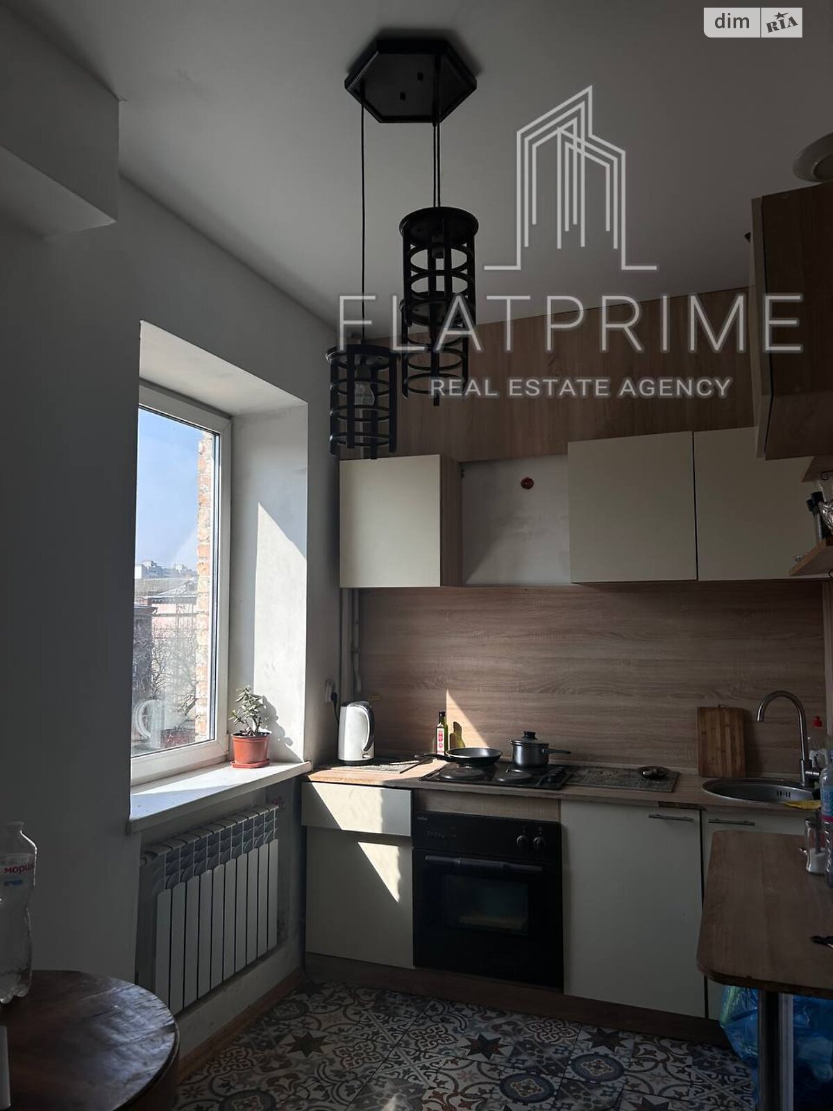 Продажа трехкомнатной квартиры в Киеве, на ул. Кирилловская 109А, район Куреневка фото 1 Продажа трехкомнатной квартиры в Киеве, на ул. Кирилловская 109А, район Куреневка фото 1