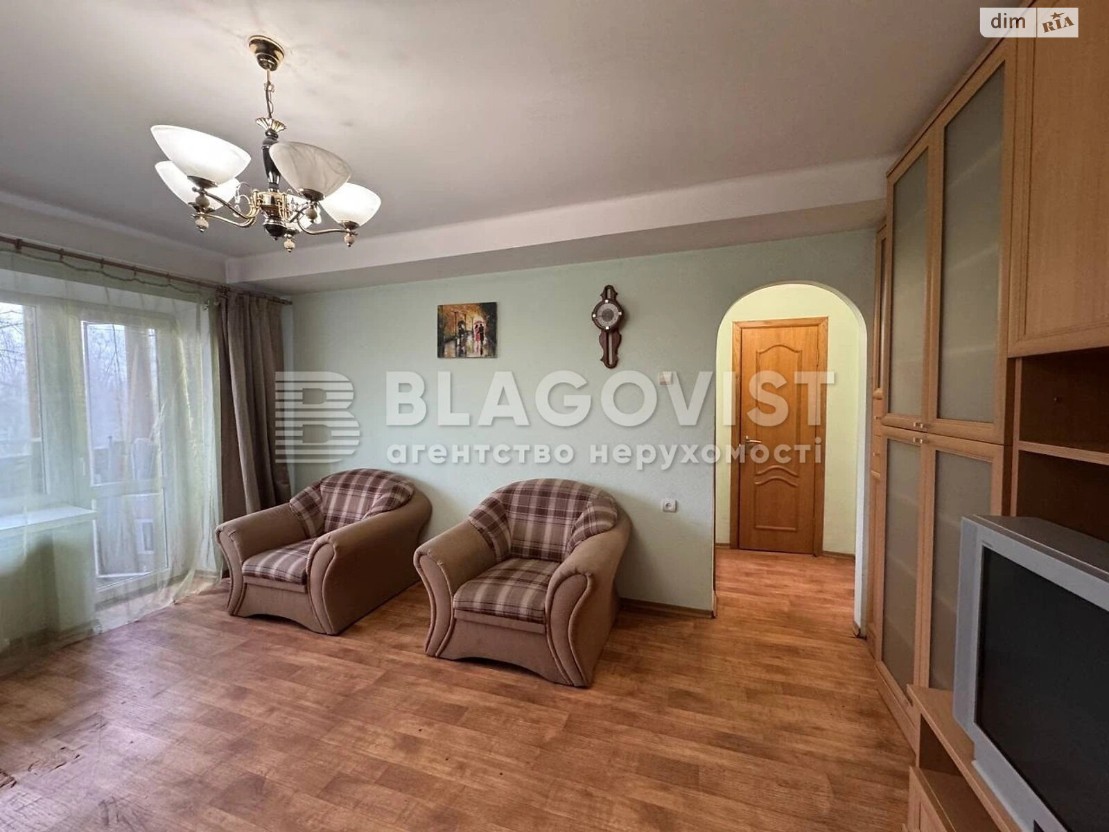 Продажа трехкомнатной квартиры в Киеве, на ул. Кирилловская 115/2, район Куреневка фото 1 Продажа трехкомнатной квартиры в Киеве, на ул. Кирилловская 115/2, район Куреневка фото 1
