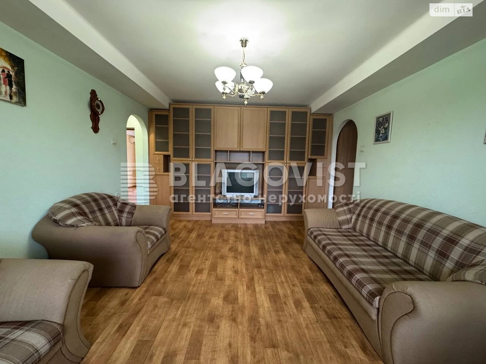 Продажа трехкомнатной квартиры в Киеве, на ул. Кирилловская 115/2, район Куреневка фото 1 Продажа трехкомнатной квартиры в Киеве, на ул. Кирилловская 115/2, район Куреневка фото 1