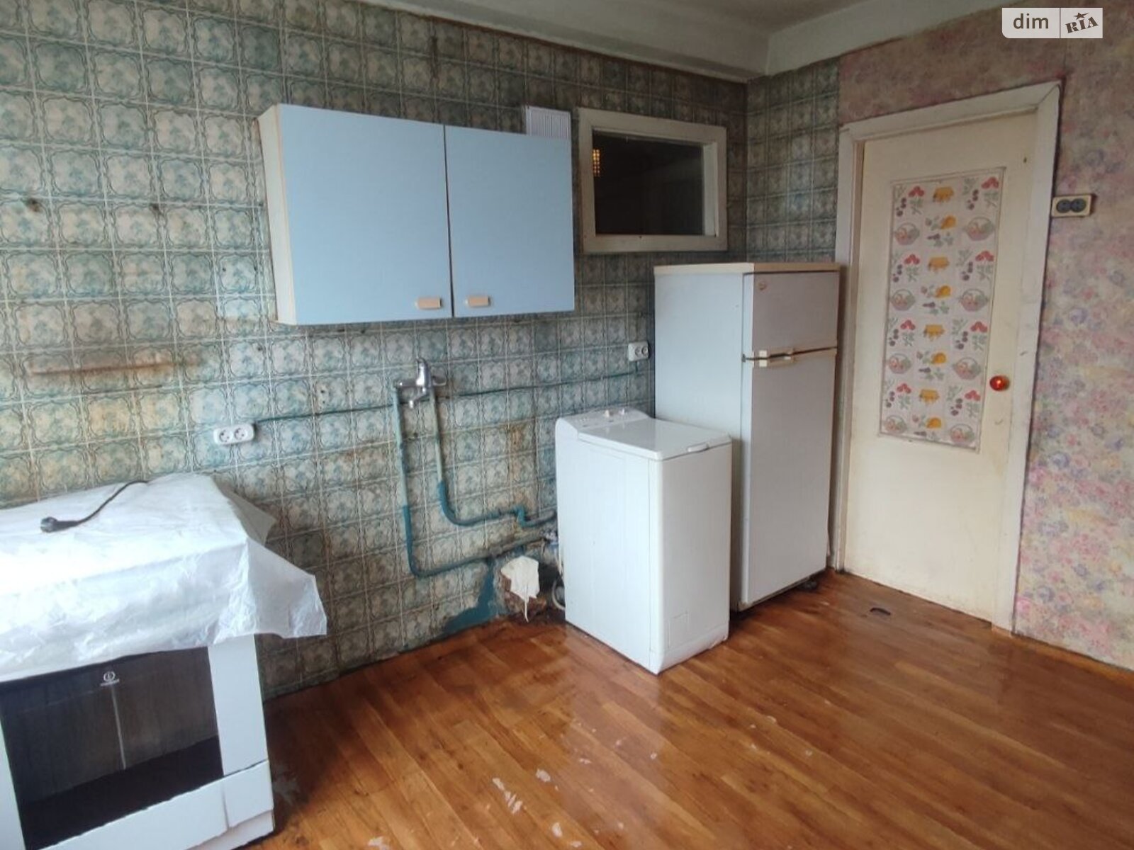 Продаж трикімнатної квартири в Києві, на вул. Кирилівська 127, район Куренівка фото 1 Продаж трикімнатної квартири в Києві, на вул. Кирилівська 127, район Куренівка фото 1