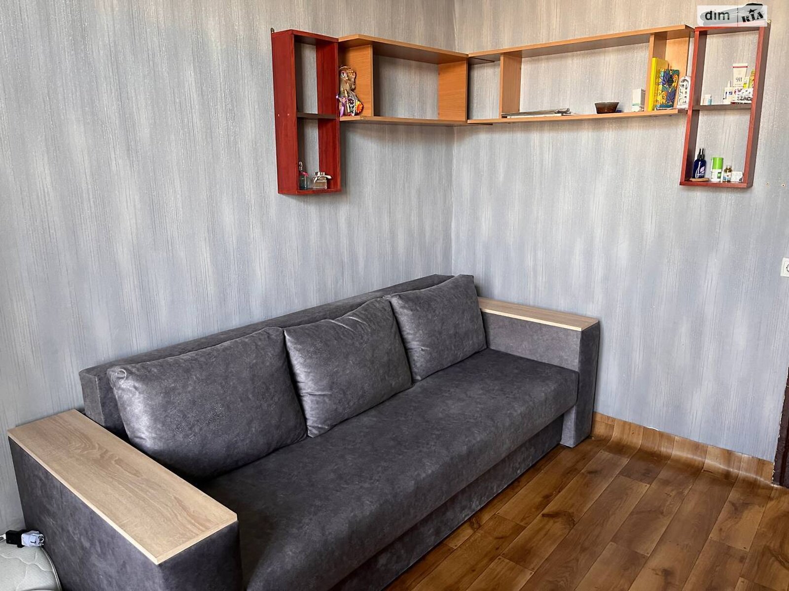Продажа трехкомнатной квартиры в Киеве, на ул. Кирилловская 109/2, район Куреневка фото 1 Продажа трехкомнатной квартиры в Киеве, на ул. Кирилловская 109/2, район Куреневка фото 1