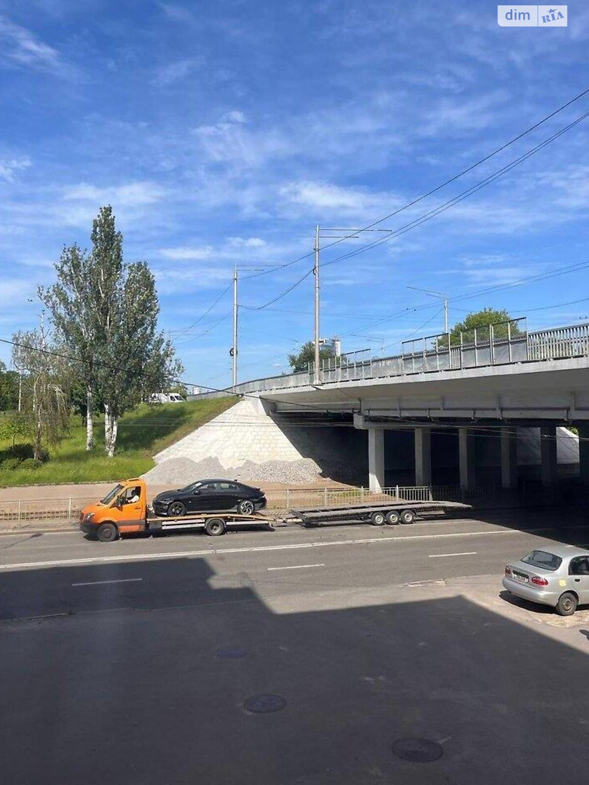 Продаж трикімнатної квартири в Києві, на вул. Кирилівська 109/2, район Куренівка фото 1 Продаж трикімнатної квартири в Києві, на вул. Кирилівська 109/2, район Куренівка фото 1