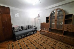 Продаж двокімнатної квартири в Києві, на вул. Кирилівська 126/2, район Куренівка фото 2