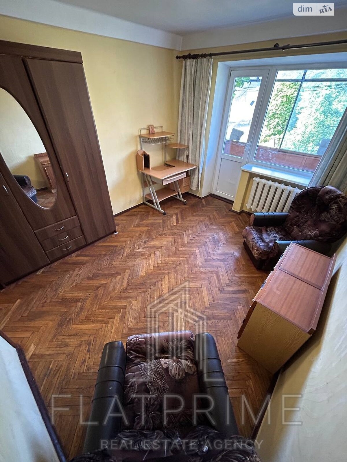 Продажа трехкомнатной квартиры в Киеве, на ул. Кириловская 131, район Куреневка фото 1 Продажа трехкомнатной квартиры в Киеве, на ул. Кириловская 131, район Куреневка фото 1