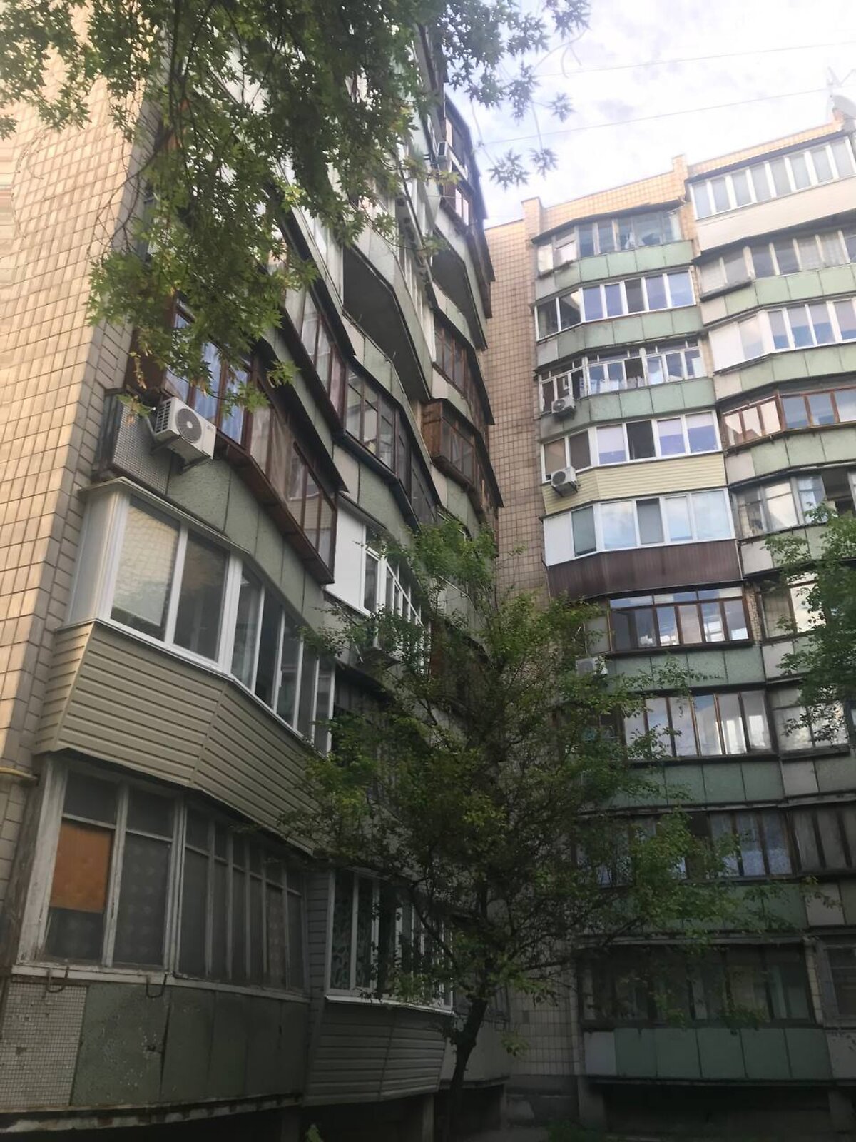 Продаж однокімнатної квартири в Києві, на вул. Копилівська 10Б, район Подільський фото 1 Продаж однокімнатної квартири в Києві, на вул. Копилівська 10Б, район Подільський фото 1