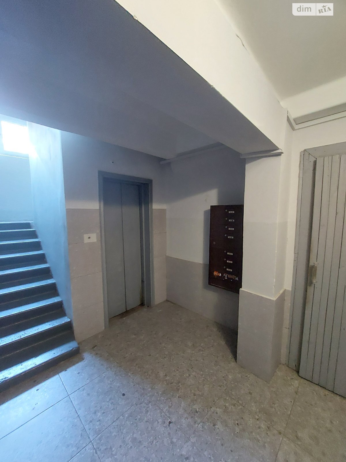 Продаж двокімнатної квартири в Києві, на вул. Петропавлівська 6, район Куренівка фото 1 Продаж двокімнатної квартири в Києві, на вул. Петропавлівська 6, район Куренівка фото 1