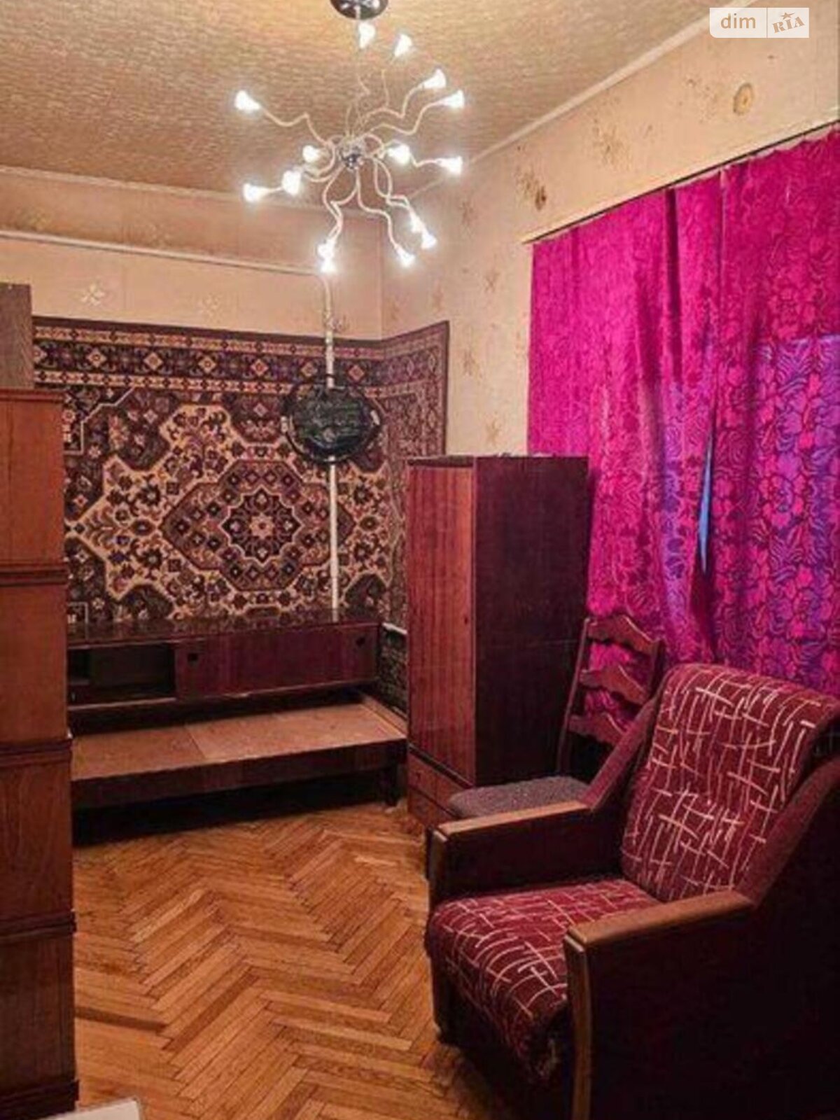 Продаж чотирикімнатної квартири в Києві, на вул. Тульчинська 7, район Куренівка фото 1 Продаж чотирикімнатної квартири в Києві, на вул. Тульчинська 7, район Куренівка фото 1