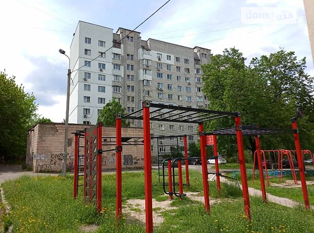Продажа трехкомнатной квартиры в Киеве, на ул. Захарьевская 3а район Куреневка фото 1 Продажа трехкомнатной квартиры в Киеве, на ул. Захарьевская 3а район Куреневка фото 1