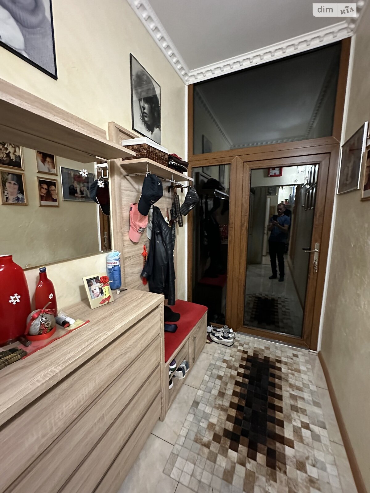Продаж трикімнатної квартири в Києві, на просп. Володимира Івасюка 12Ж, район Оболонський фото 1 Продаж трикімнатної квартири в Києві, на просп. Володимира Івасюка 12Ж, район Оболонський фото 1