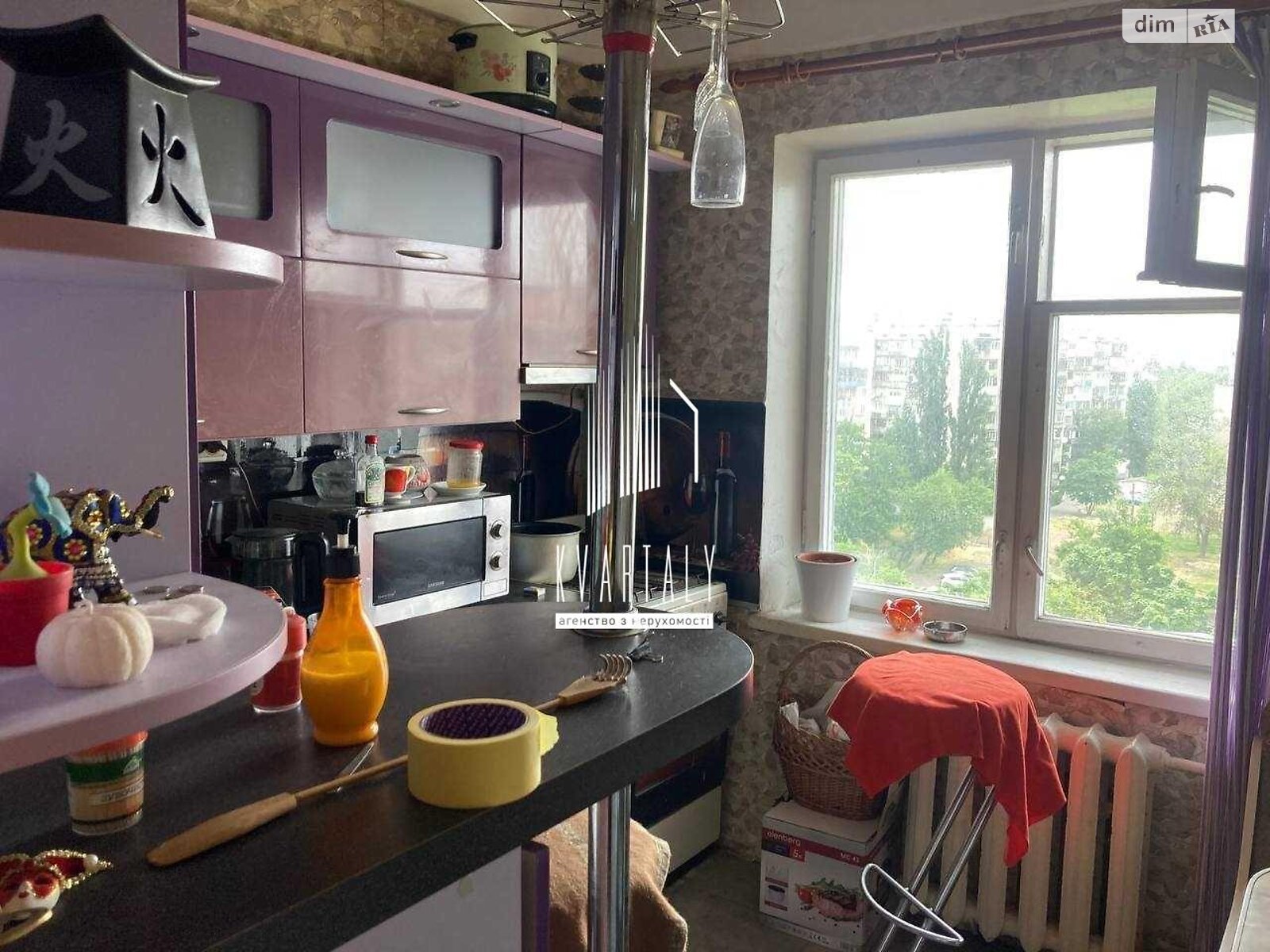 Продажа двухкомнатной квартиры в Киеве, на ул. Братиславская 42А, район Лесной Массив фото 1 Продажа двухкомнатной квартиры в Киеве, на ул. Братиславская 42А, район Лесной Массив фото 1