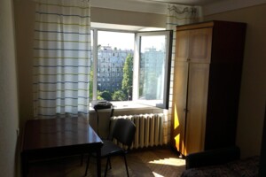 Продажа трехкомнатной квартиры в Киеве, на ул. Братиславская 4, район Лесной Массив фото 2