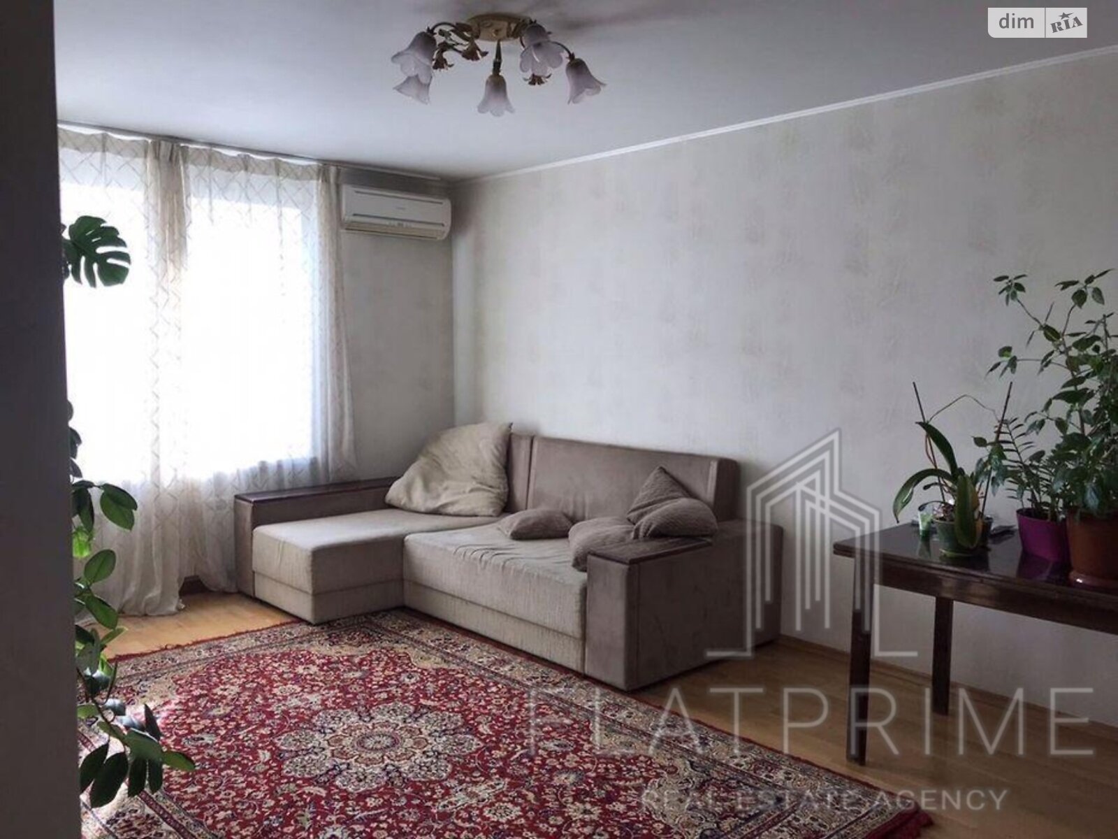 Продажа двухкомнатной квартиры в Киеве, на ул. Братиславская 7, район Лесной Массив фото 1