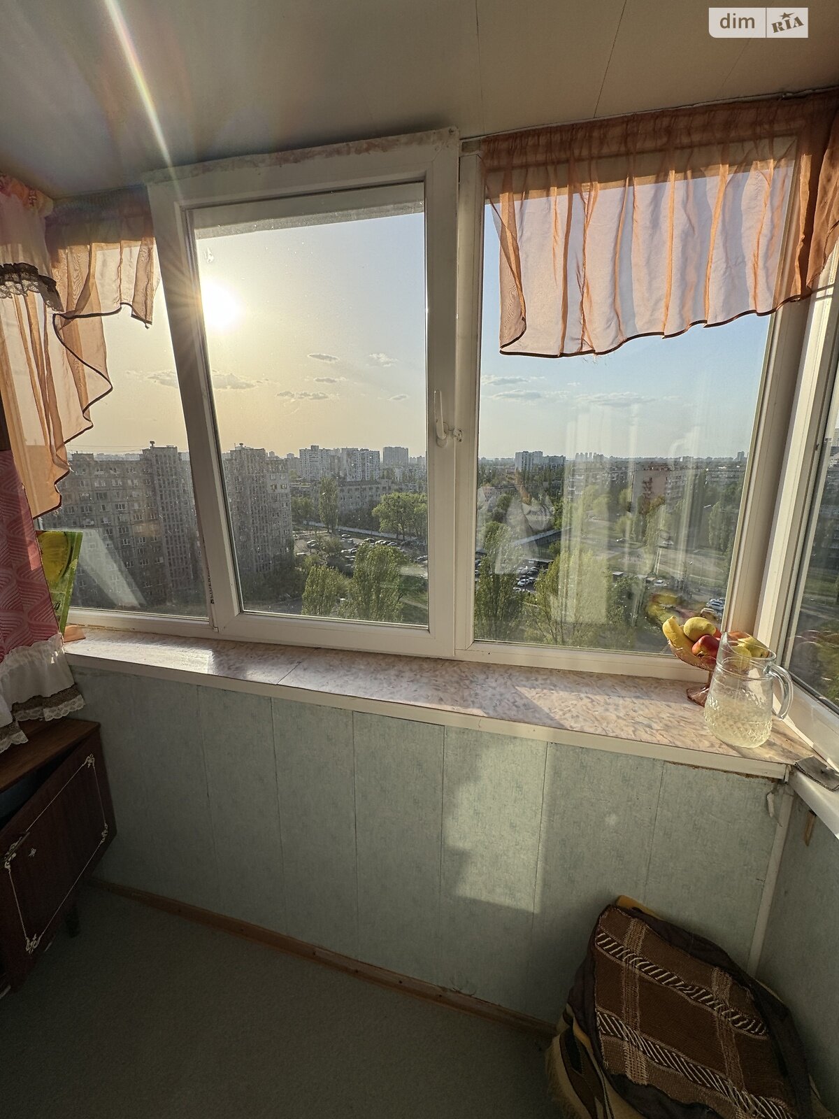 Продажа трехкомнатной квартиры в Киеве, на ул. Киото 13, район Лесной Массив фото 1 Продажа трехкомнатной квартиры в Киеве, на ул. Киото 13, район Лесной Массив фото 1