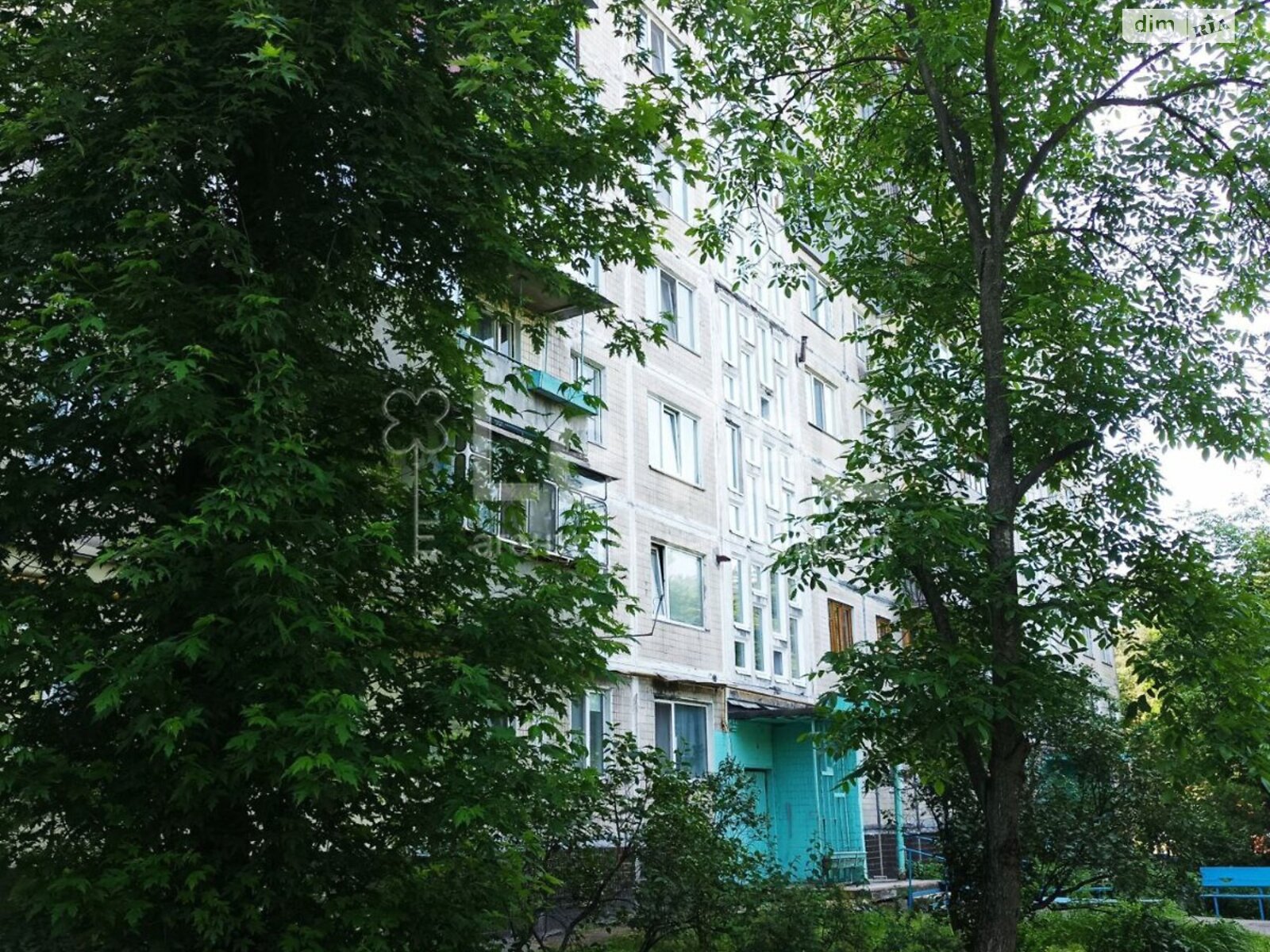Продаж трикімнатної квартири в Києві, на вул. Космонавта Поповича 4, район Лісовий Масив фото 1 Продаж трикімнатної квартири в Києві, на вул. Космонавта Поповича 4, район Лісовий Масив фото 1