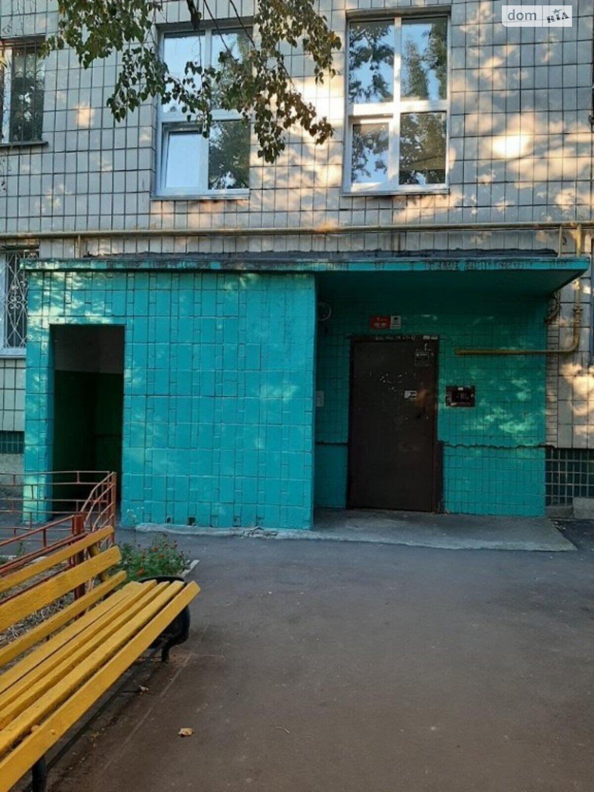 Продажа трехкомнатной квартиры в Киеве, на ул. Кубанской Украины 45В, район Лесной Массив фото 1