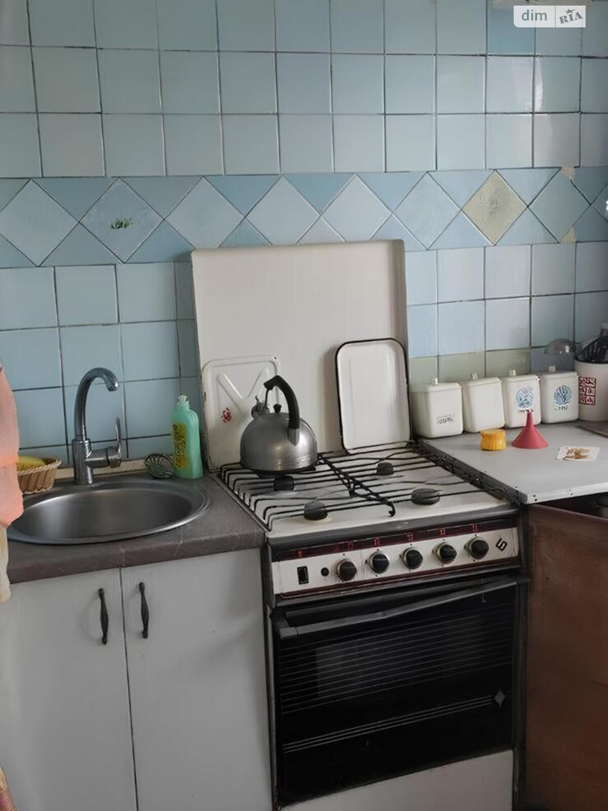 Продажа трехкомнатной квартиры в Киеве, на ул. Кубанской Украины 22, район Лесной Массив фото 1 Продажа трехкомнатной квартиры в Киеве, на ул. Кубанской Украины 22, район Лесной Массив фото 1