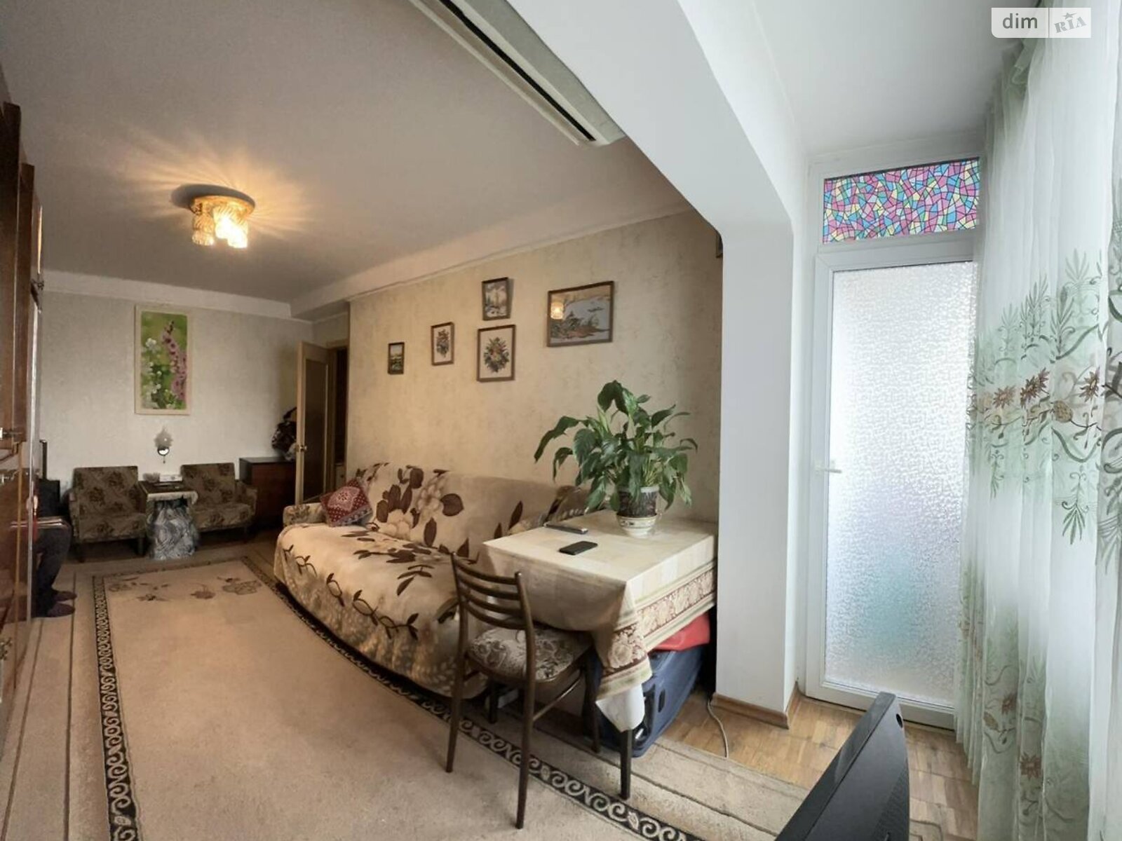 Продаж трикімнатної квартири в Києві, на вул. Кубанської України 37, район Лісовий Масив фото 1 Продаж трикімнатної квартири в Києві, на вул. Кубанської України 37, район Лісовий Масив фото 1
