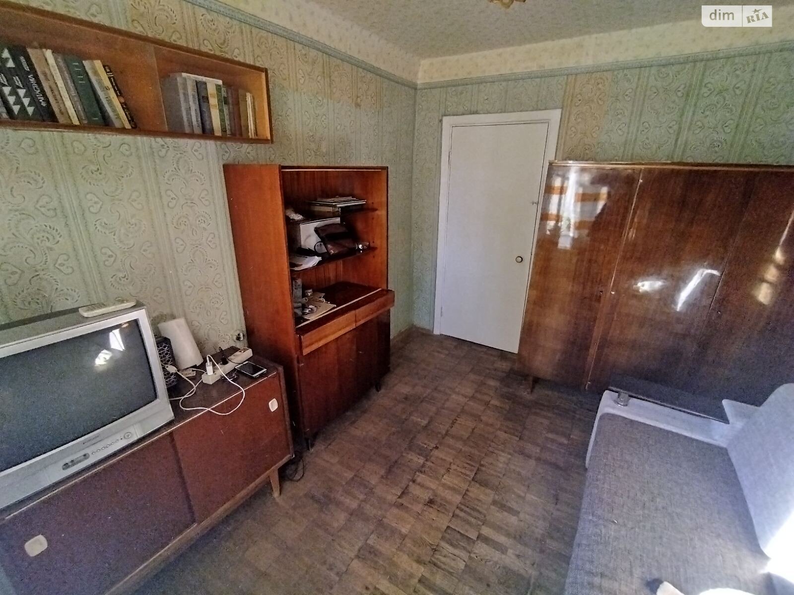 Продажа трехкомнатной квартиры в Киеве, на ул. Кубанской Украины 22, район Лесной Массив фото 1