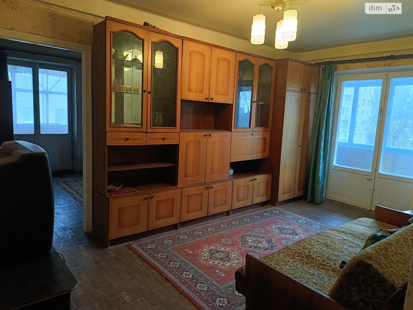 Продажа трехкомнатной квартиры в Киеве, на ул. Кубанской Украины 22, район Лесной Массив фото 1