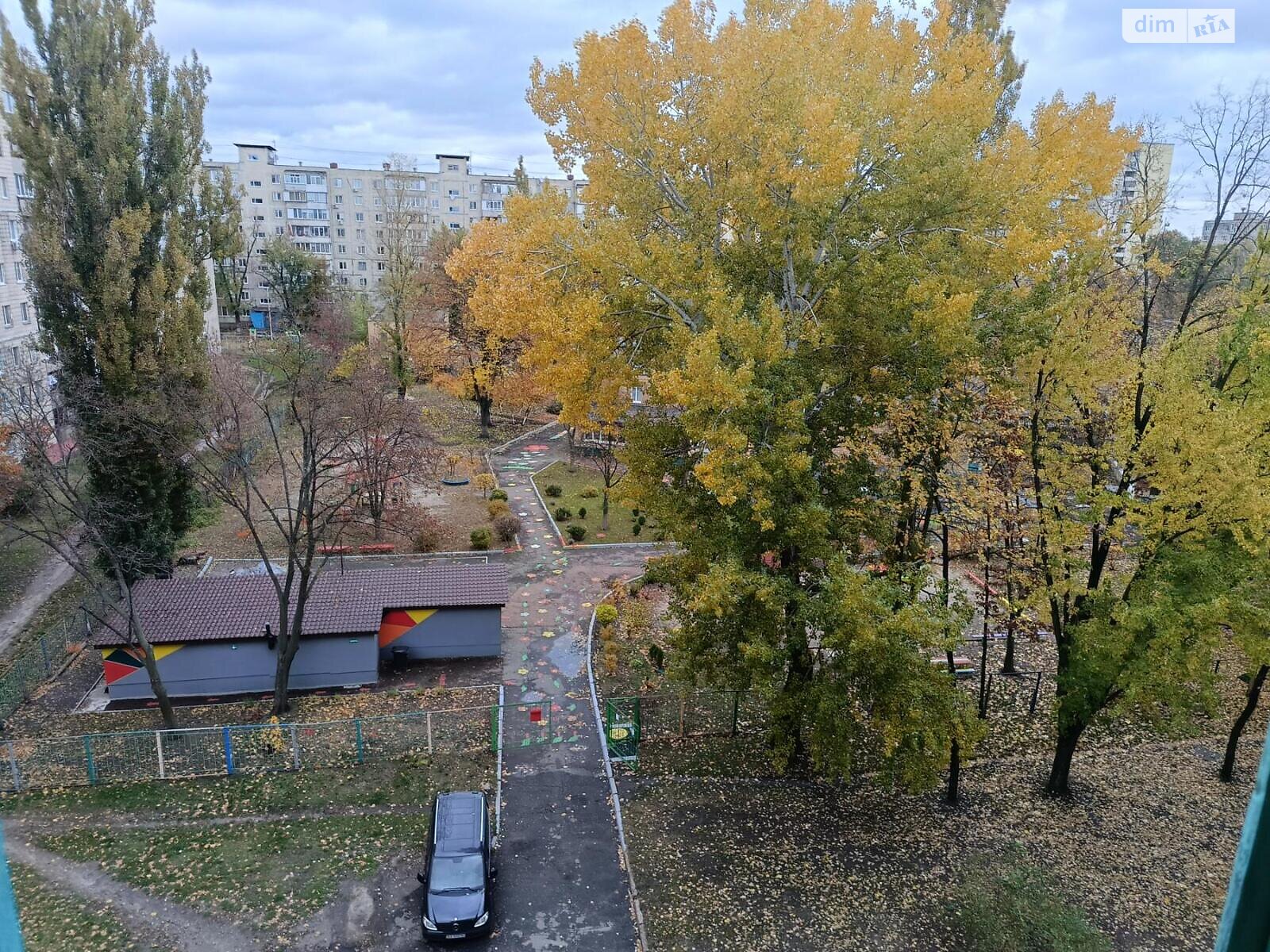 Продажа трехкомнатной квартиры в Киеве, на ул. Кубанской Украины 22, район Лесной Массив фото 1