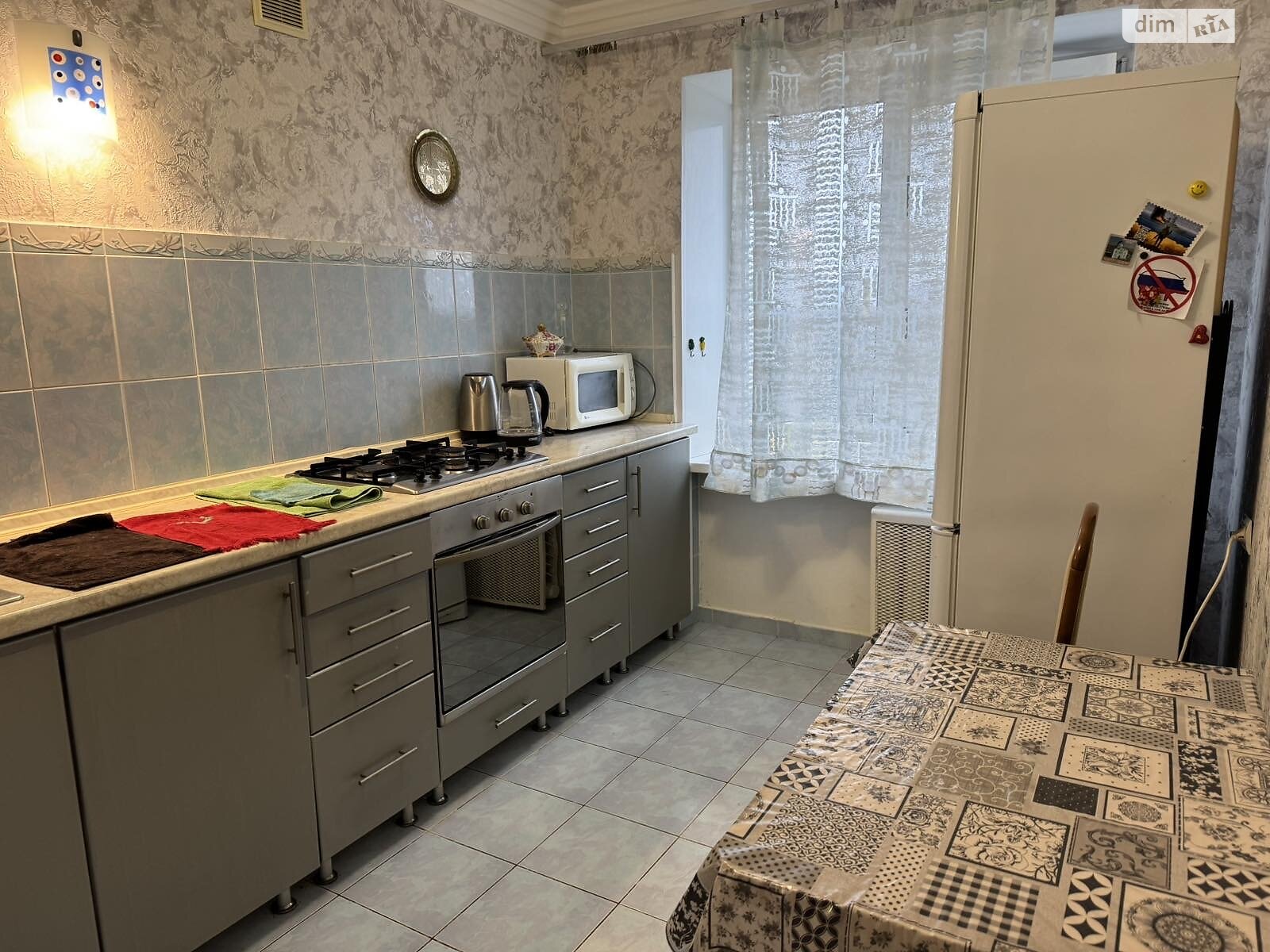 Продаж трикімнатної квартири в Києві, на просп. Лісовий 5, район Лісовий Масив фото 1 Продаж трикімнатної квартири в Києві, на просп. Лісовий 5, район Лісовий Масив фото 1