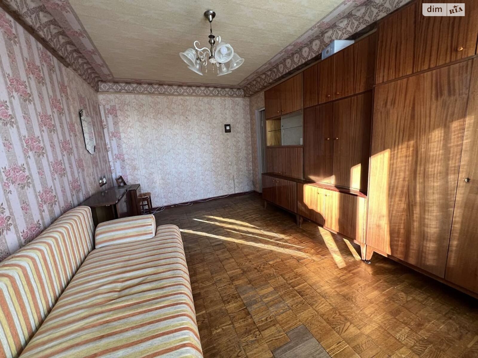 Продажа двухкомнатной квартиры в Киеве, на просп. Лесной 33, район Лесной Массив фото 1