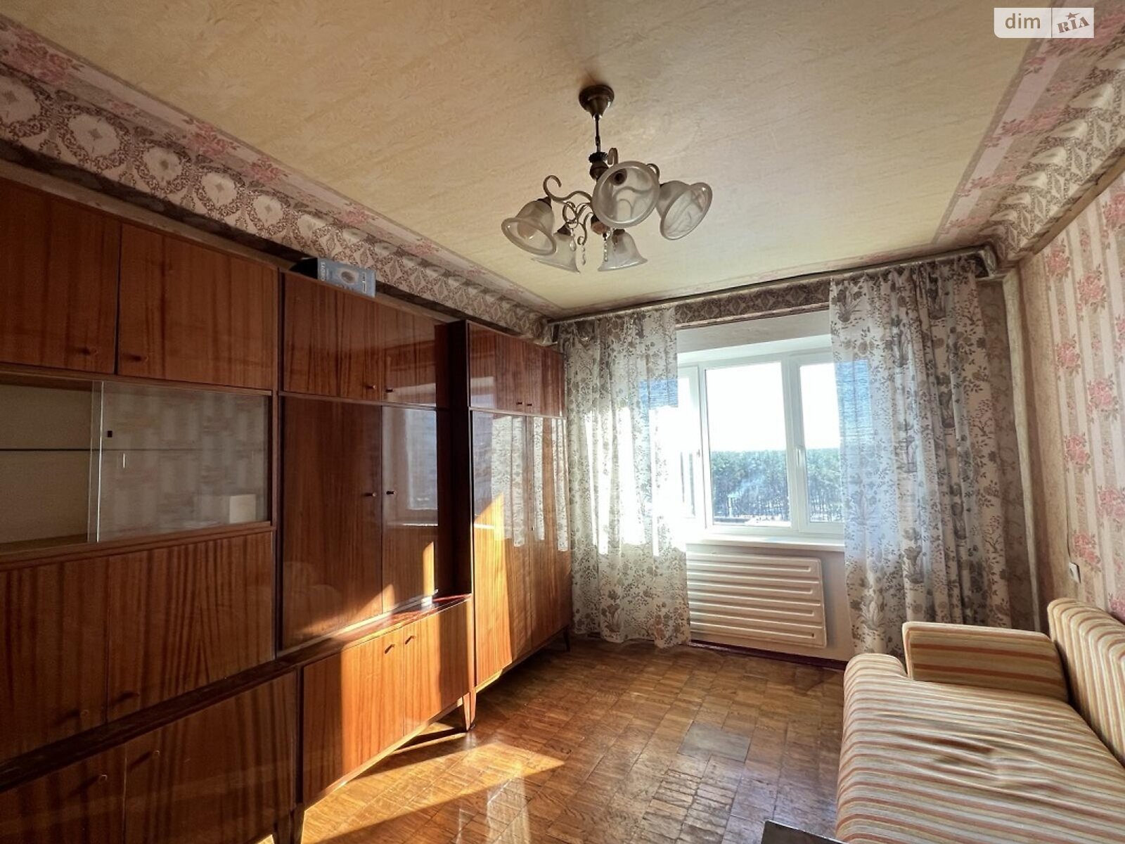 Продажа двухкомнатной квартиры в Киеве, на просп. Лесной 33, район Лесной Массив фото 1