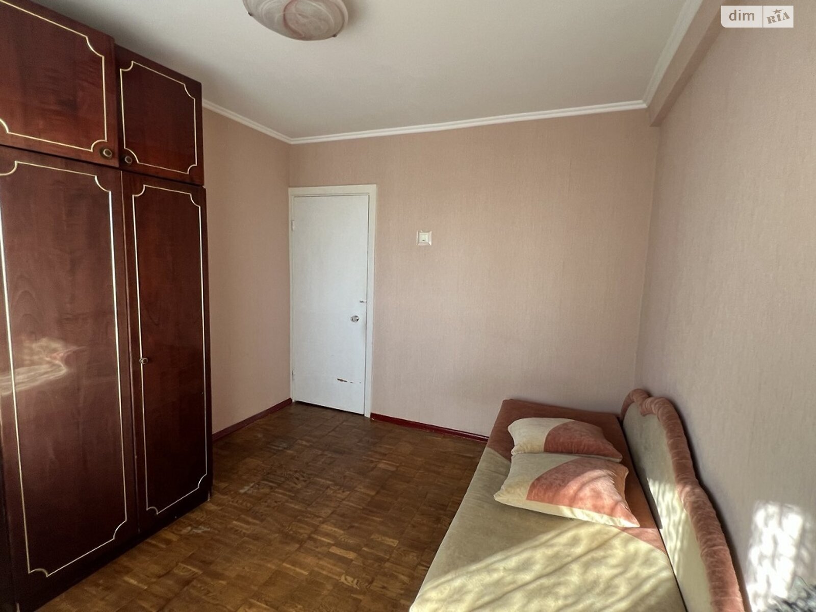 Продажа двухкомнатной квартиры в Киеве, на просп. Лесной 33, район Лесной Массив фото 1