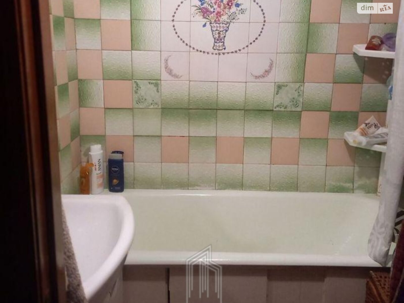 Продажа трехкомнатной квартиры в Киеве, на просп. Лесной 5, район Лесной Массив фото 1