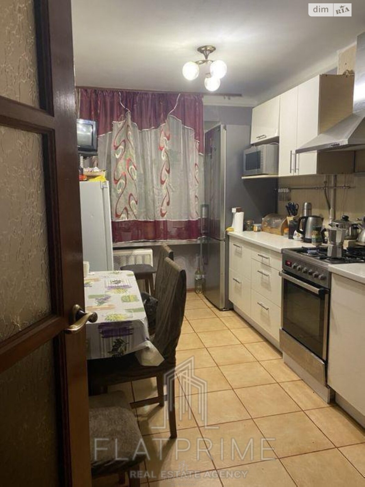 Продажа трехкомнатной квартиры в Киеве, на просп. Лесной 5, район Лесной Массив фото 1