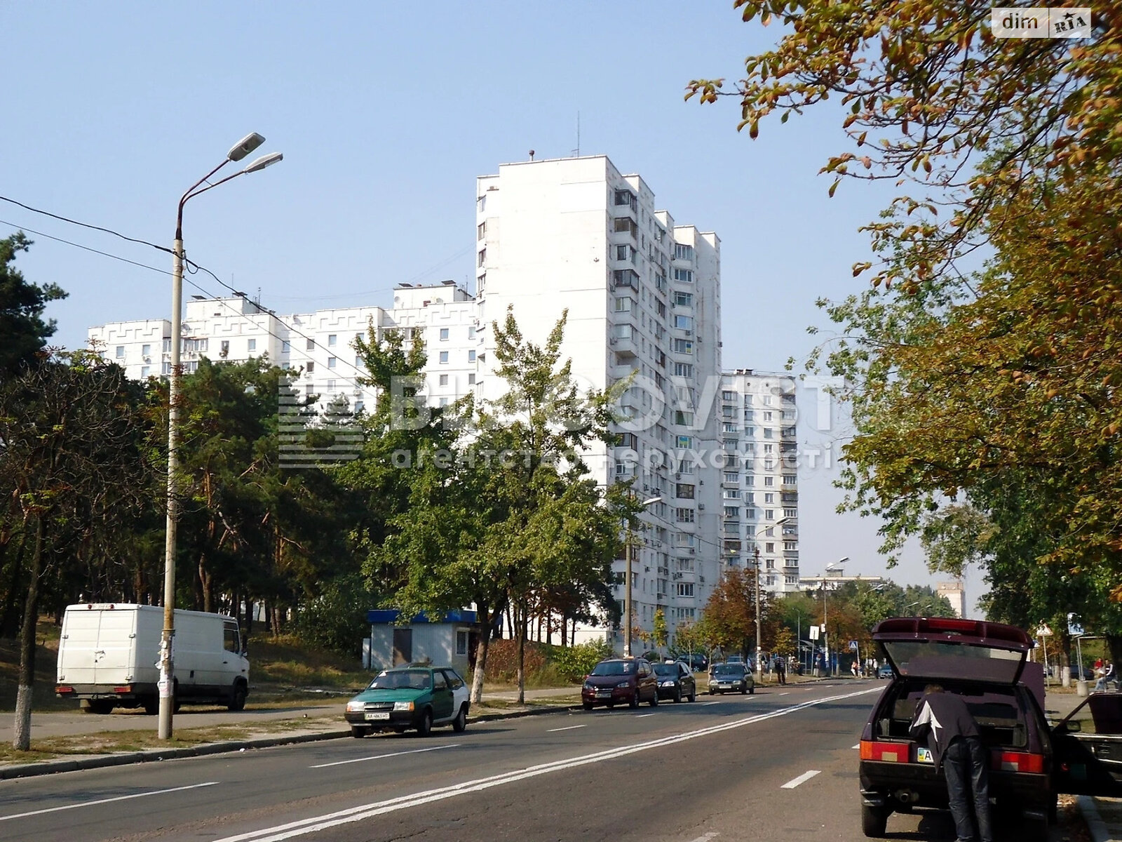 Продажа однокомнатной квартиры в Киеве, на ул. Милютенко 17В, район Лесной Массив фото 1 Продажа однокомнатной квартиры в Киеве, на ул. Милютенко 17В, район Лесной Массив фото 1